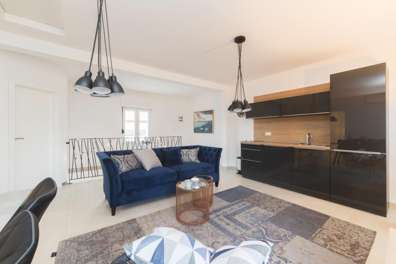 Apartment Ema ซาดาร์ ภายนอก รูปภาพ